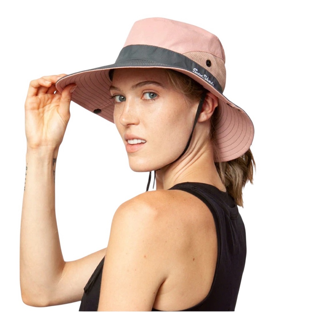 Sun Shade UV Protection Foldable Sun Hat in Light Coral One Size Adjustable
